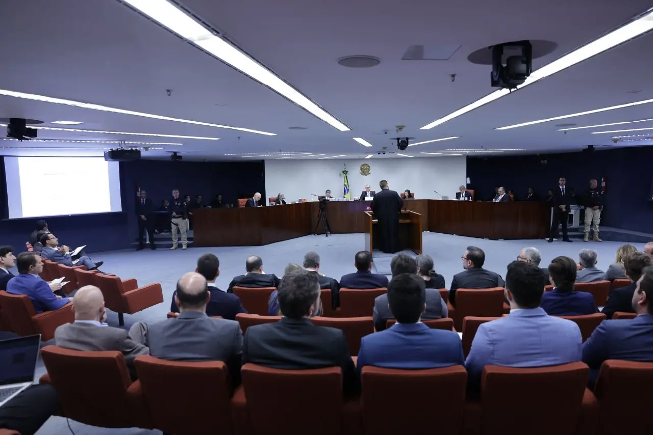 Imagem da notícia: PGR pede condenação de mais sete réus em julgamento da trama golpista