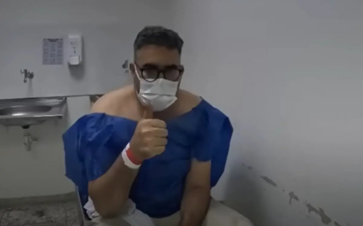 Imagem da notícia: Cinegrafista é espancado durante operação policial em comunidade do Rio de Janeiro