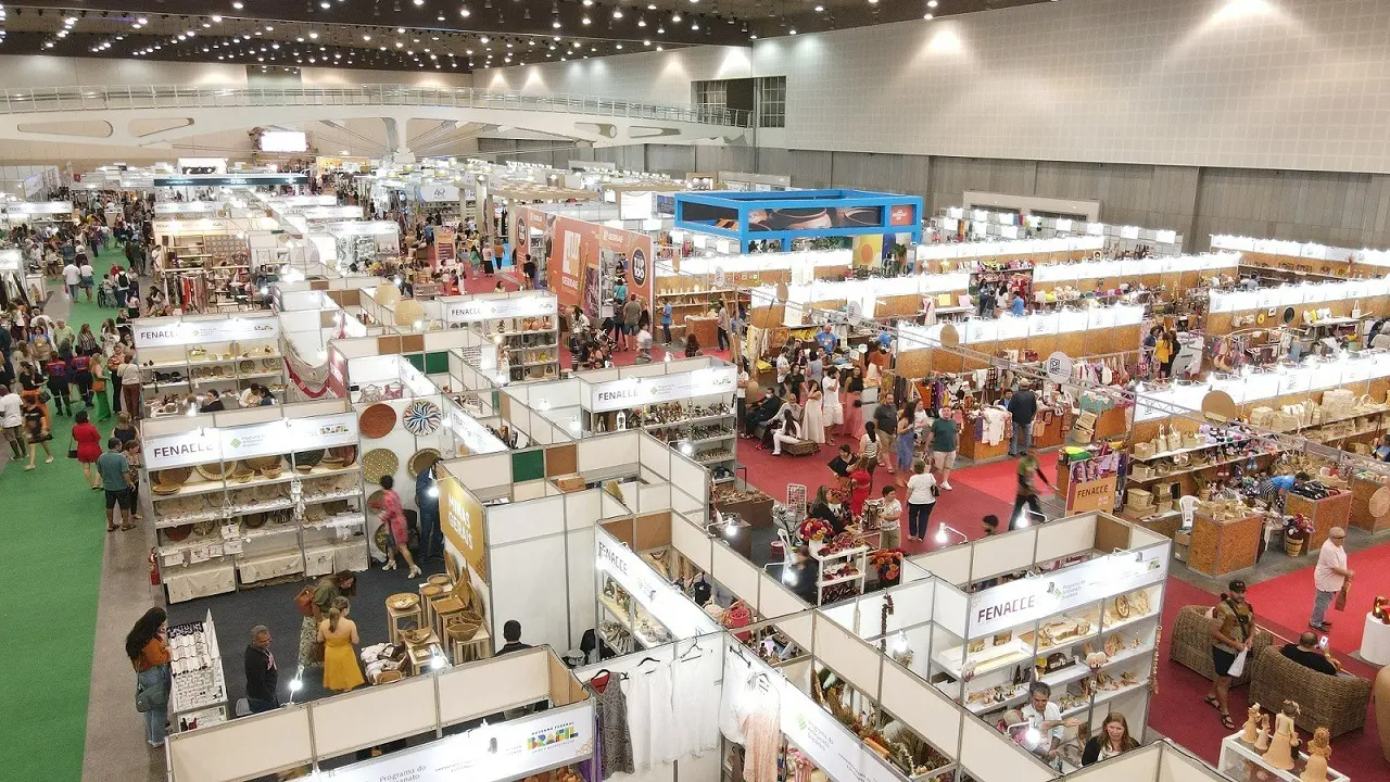 Imagem da notícia: Evento de artesanato movimenta economia de Fortaleza
