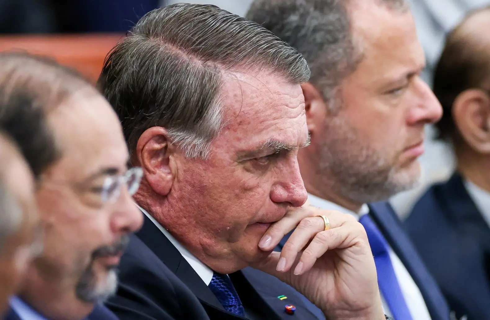 Imagem da notícia: Julgamento de Bolsonaro no STF será retomado nesta terça (9); entenda processo