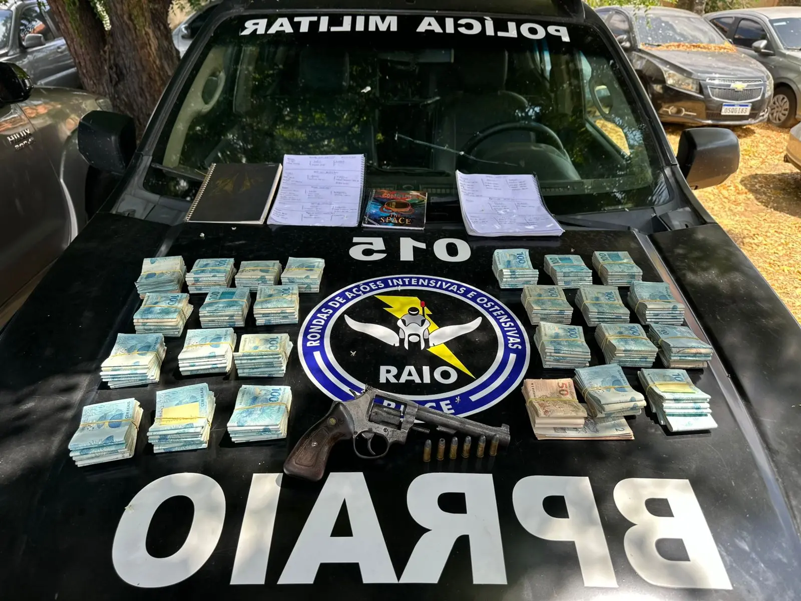 Imagem da notícia Agiota com mais de R$ 200 mil em espécie é preso em Quixeramobim, no Interior do Ceará
