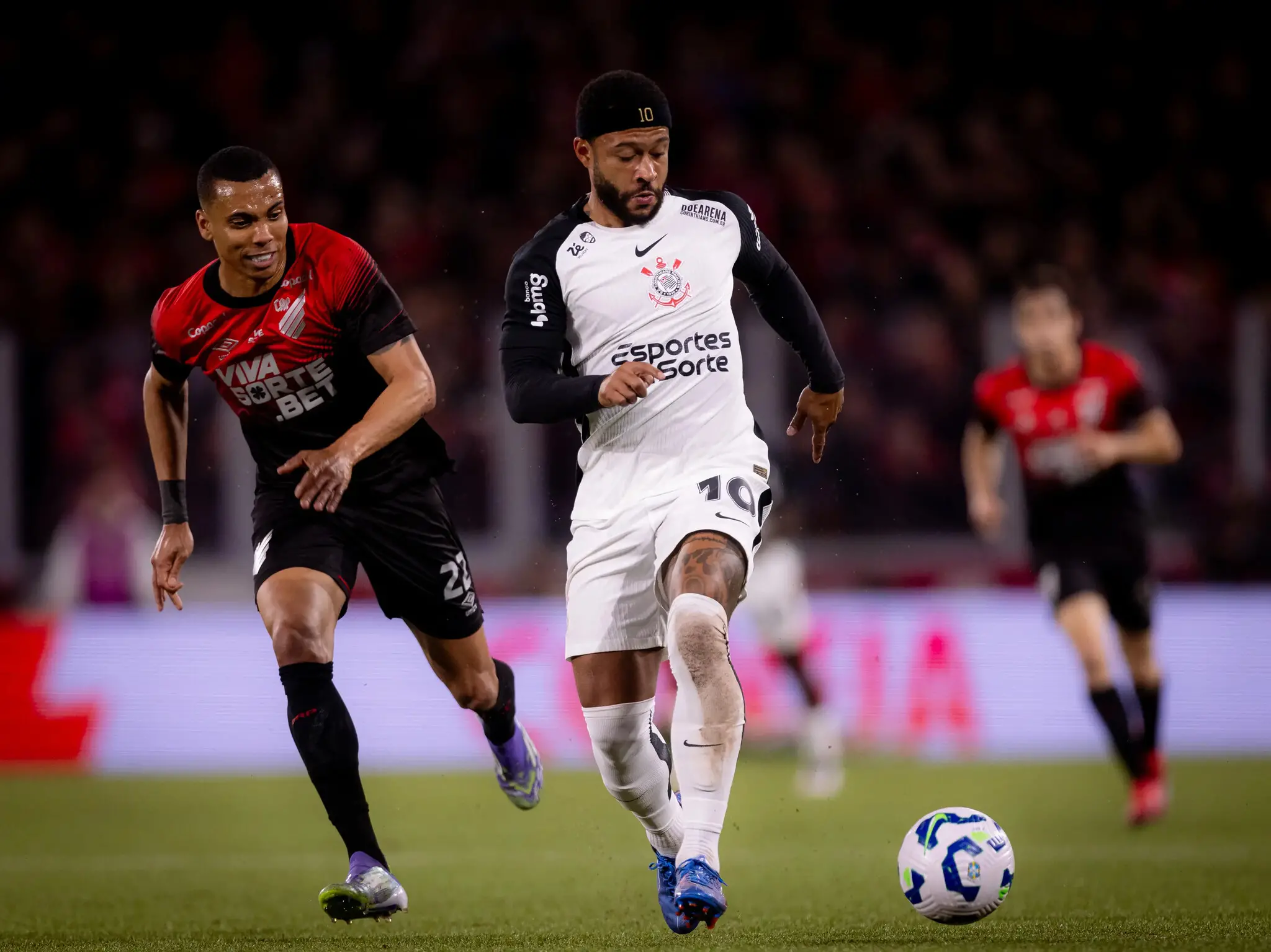 Imagem da notícia Corinthians x Athletico-PR na Copa do Brasil: onde assistir, escalações e horário