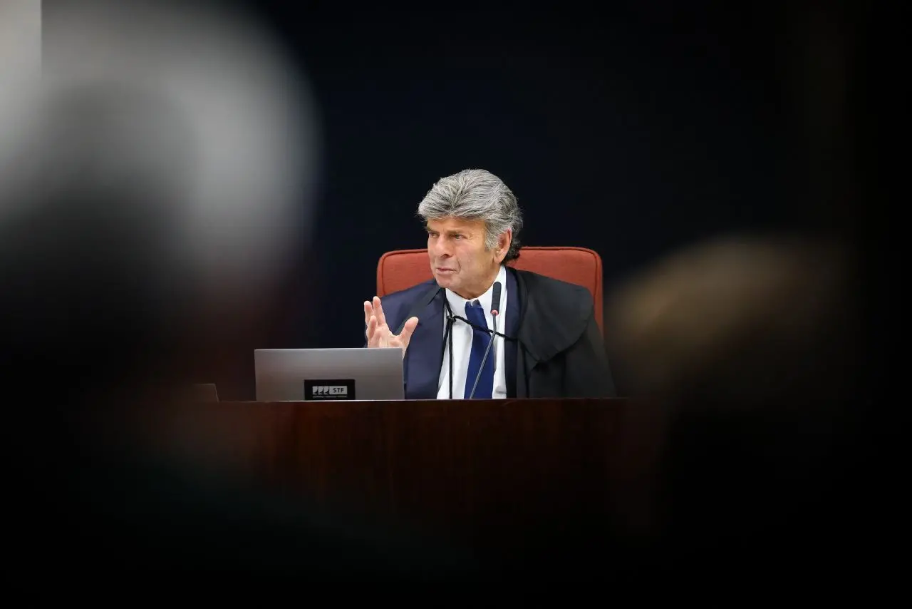 Imagem da notícia: Com voto de Fux, STF forma maioria para validar delação premiada de Mauro Cid