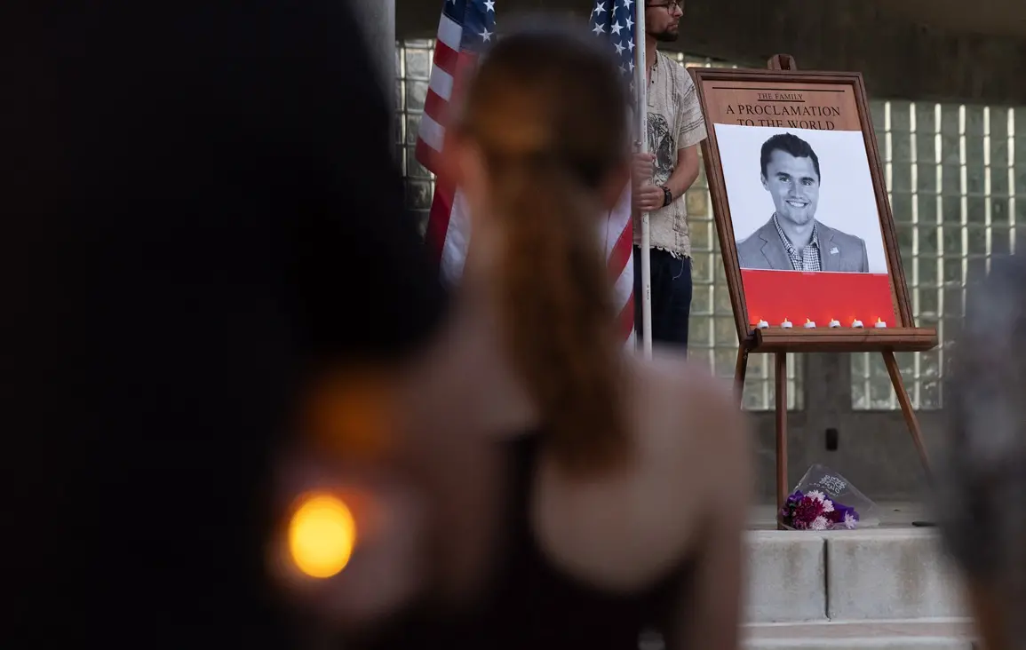 Imagem da notícia Secretário de Trump ordena cancelamento de visto de brasileiro que celebrou morte de Charles Kirk