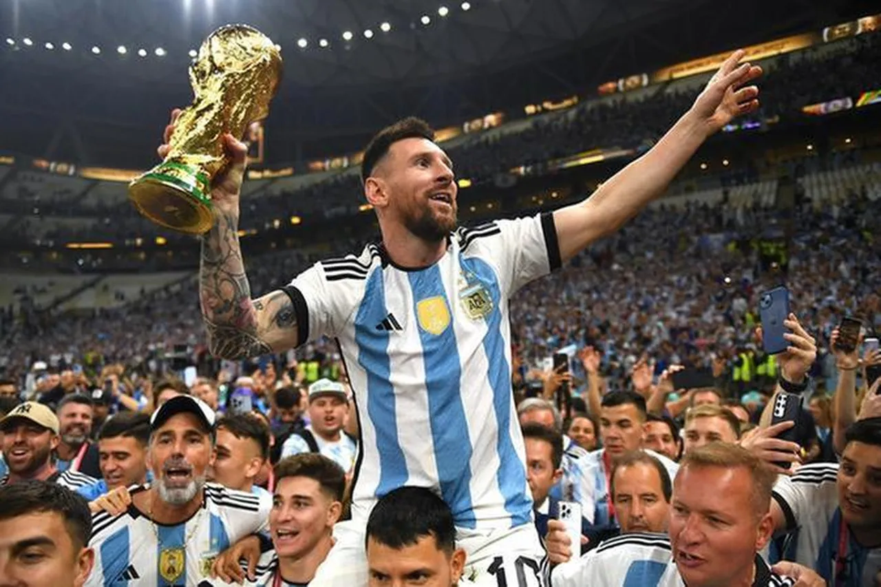 Com Messi como artilheiro, Argentina, atual campeã do Mundo, garantiu vaga na liderança das Eliminatórias