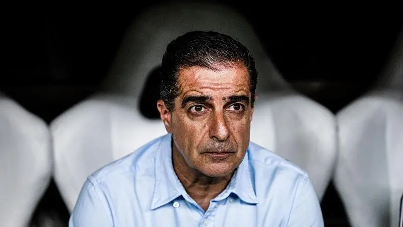 Imagem da notícia Demitido do Fortaleza, Renato Paiva recusa convite do Al-Ahly, do Egito