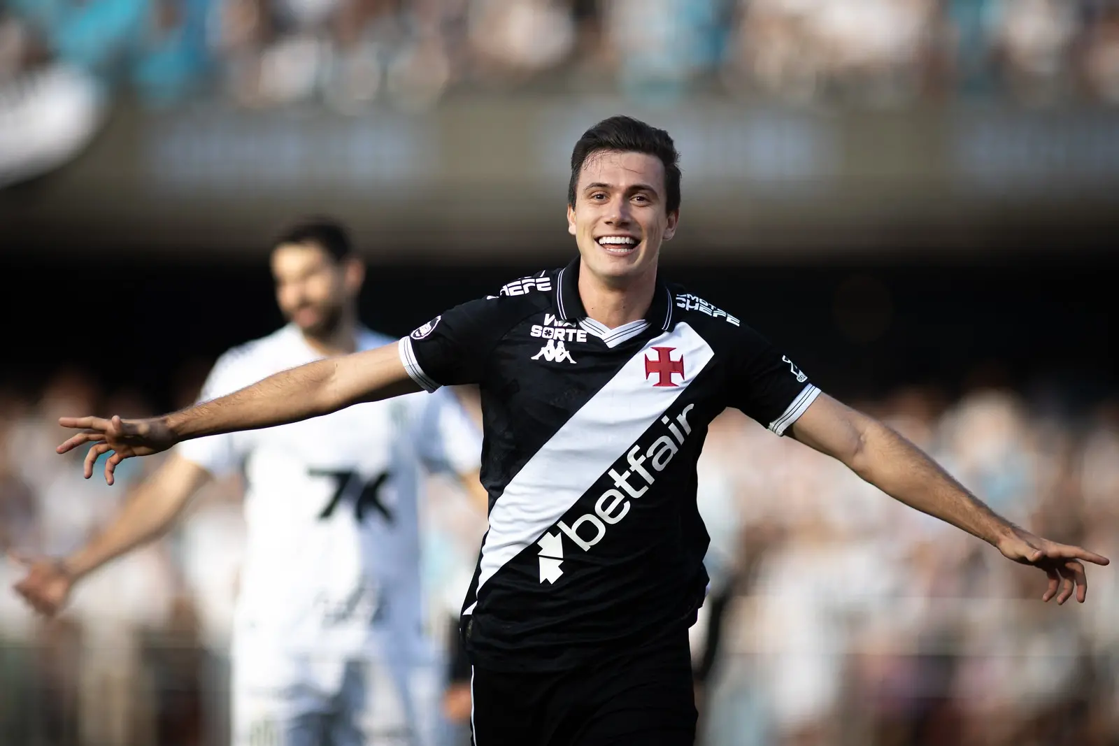 Imagem da notícia Vasco terá quatro desfalques para duelo contra o Ceará no Brasileiro; veja quais
