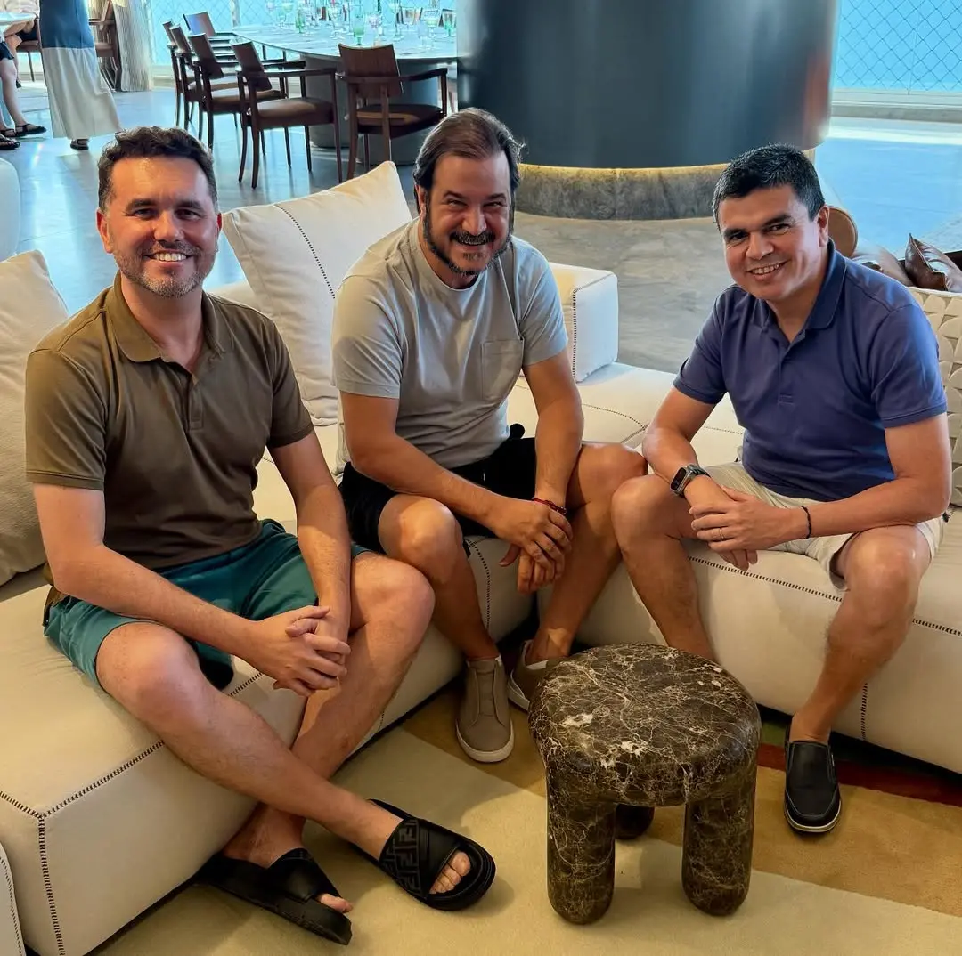 Imagem da notícia: Em meio ao embate por União Progressistas no CE, Antônio Rueda se reúne com Moses e Chagas Vieira