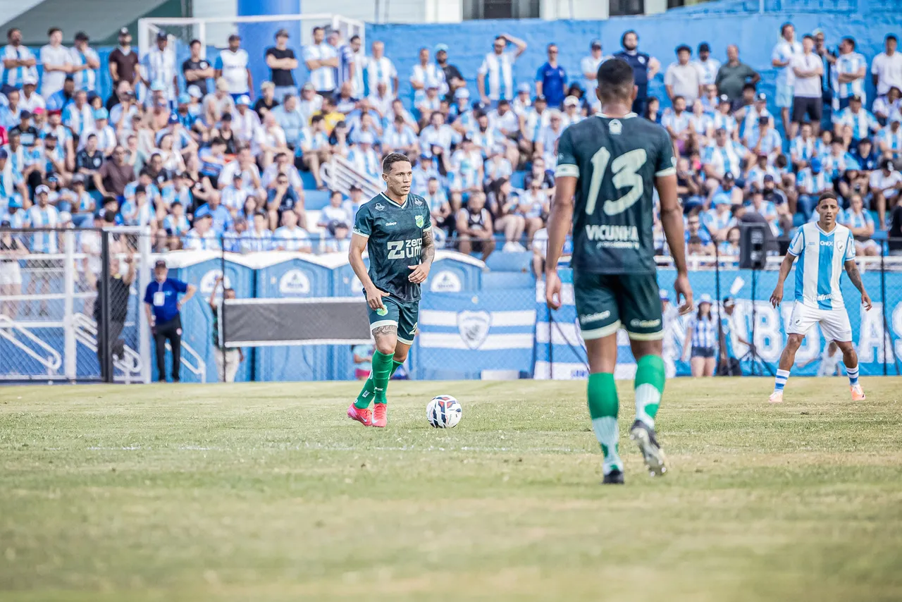 O Floresta e Londrina empataram sem gols no Paraná pela pela Série C