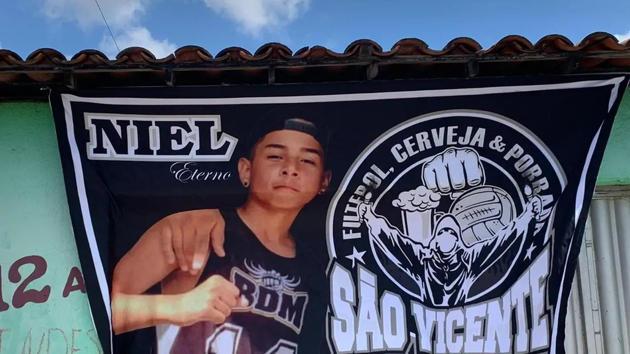 Imagem da notícia: Torcedores do Fortaleza acusados de matar adolescente que voltava de jogo de futebol são condenados a 58 anos de prisão