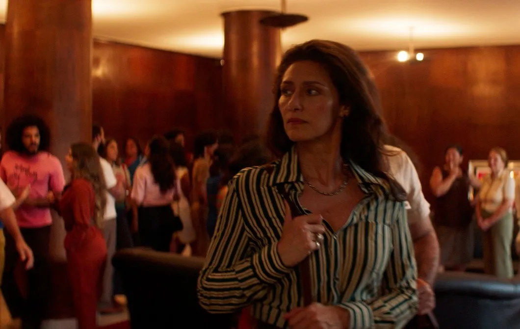 O filme também conta com nomes como Maria Fernanda Cândido no elenco