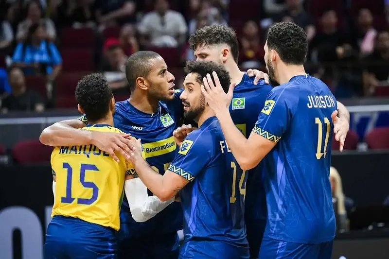 Imagem da notícia Brasil x Sérvia no Mundial masculino de Vôlei: veja horário, onde assistir e relacionados