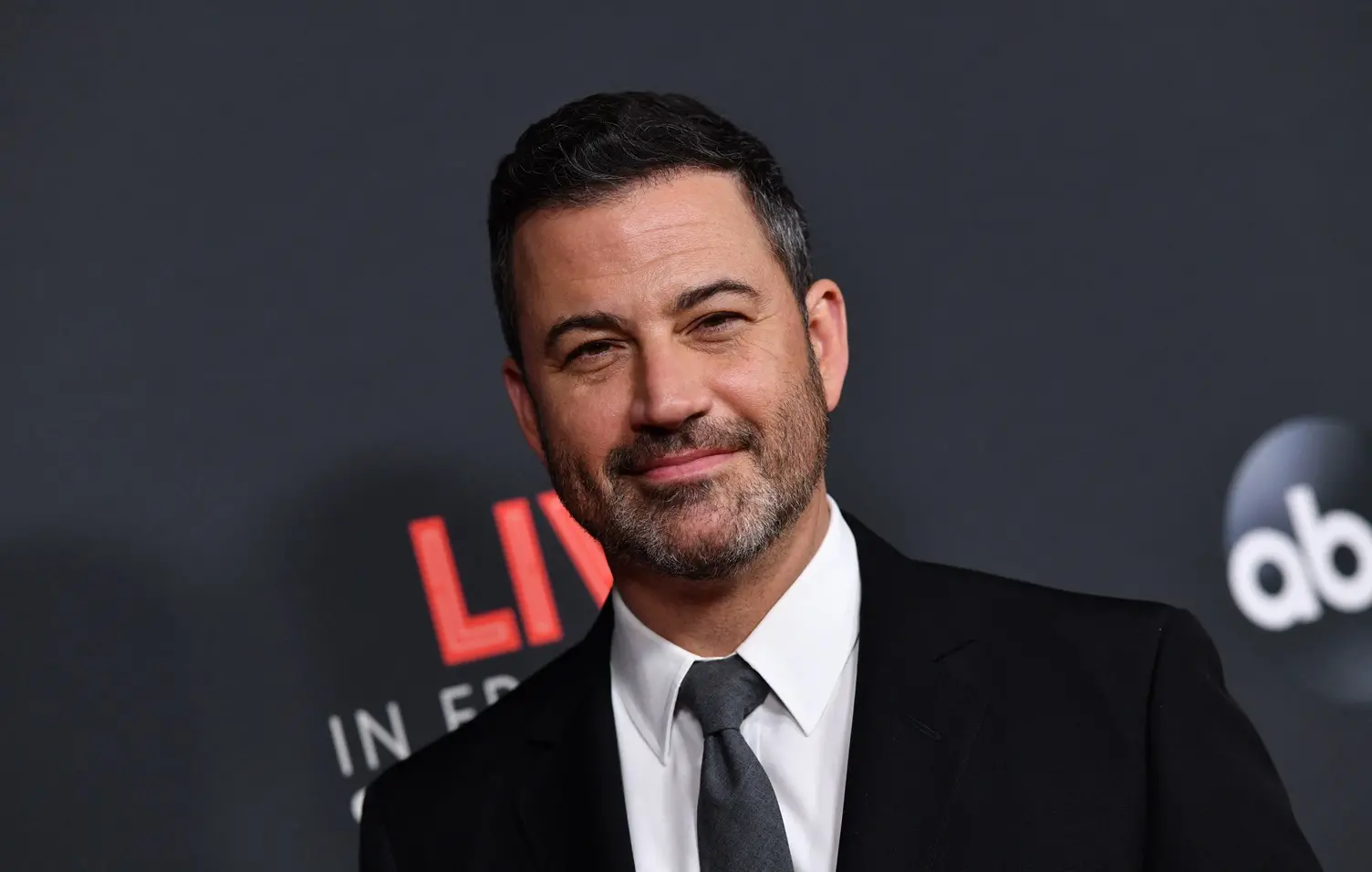 Imagem da notícia Programa de Jimmy Kimmel é suspenso após comentário sobre assassinato de Charlie Kirk