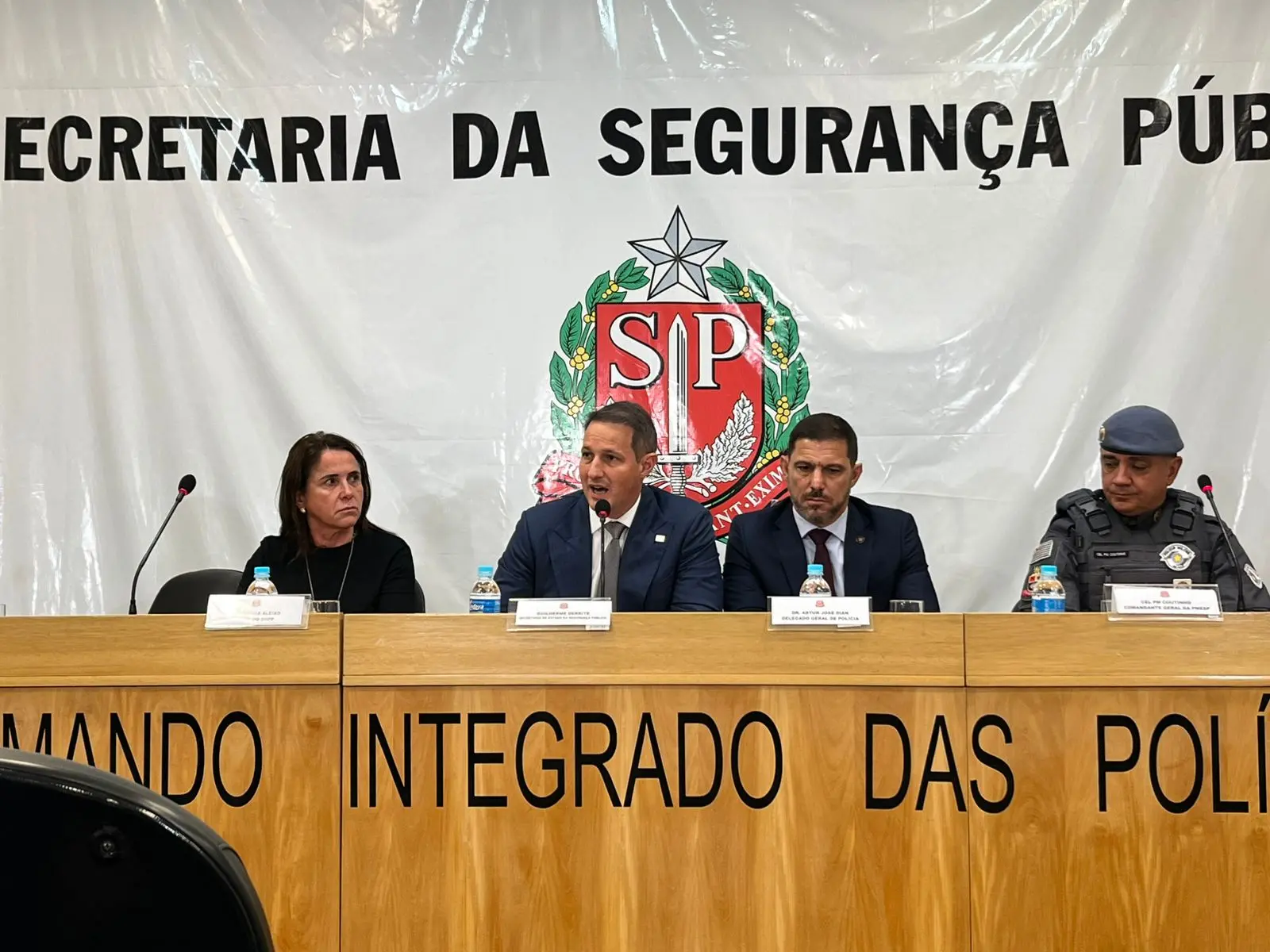 Imagem da notícia: Secretário aponta PCC como responsável pela morte de ex-delegado em SP