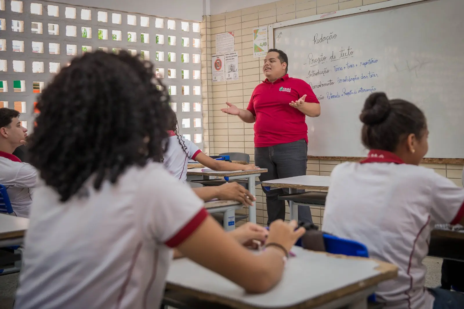 Imagem da notícia Prêmio Terra de Sabidos distribuirá R$ 15 mil entre projetos de educação no CE; veja como participar
