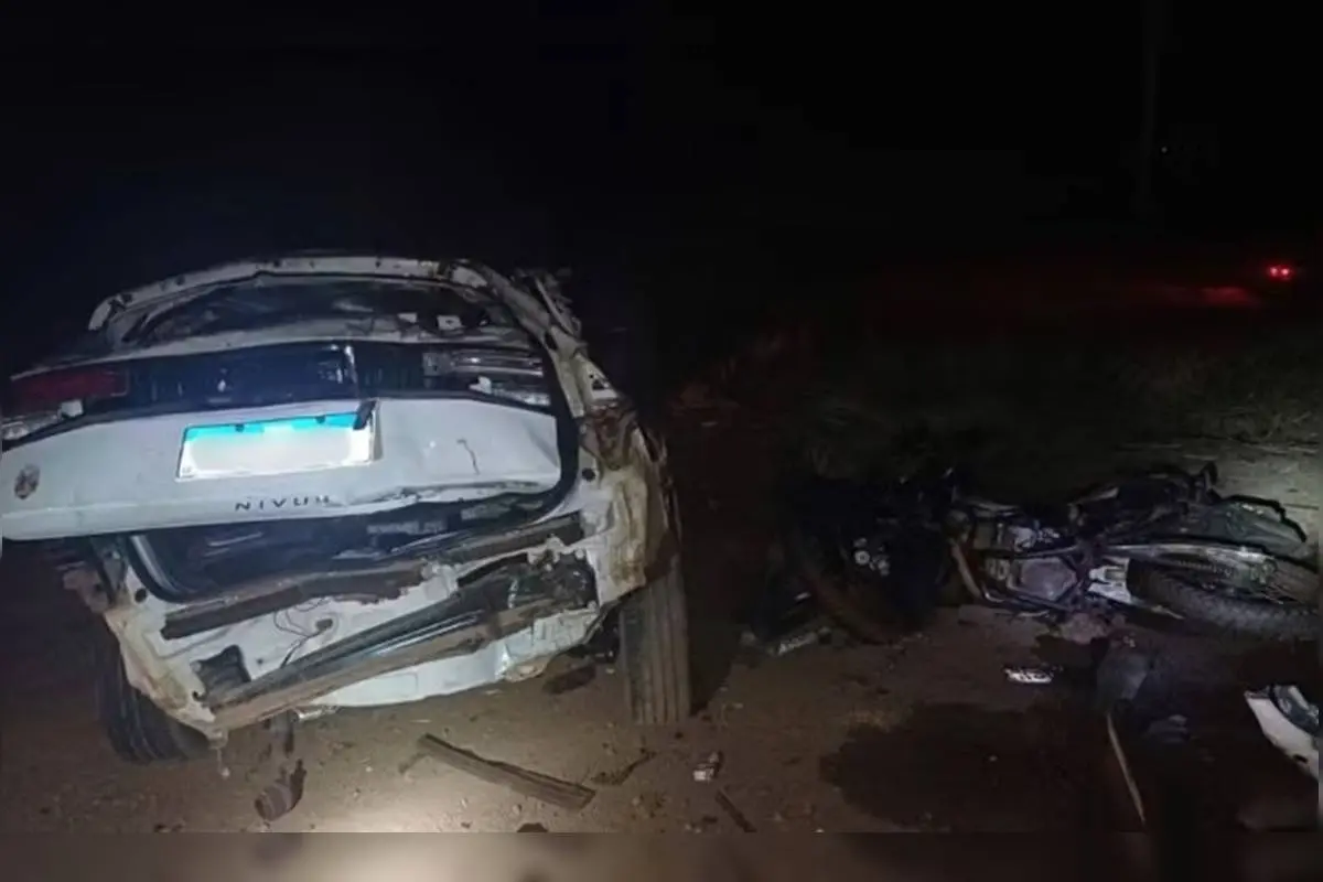 Imagem da notícia Acidente mata oito pessoas em Goiás, sendo seis da mesma família; motorista estava bêbado