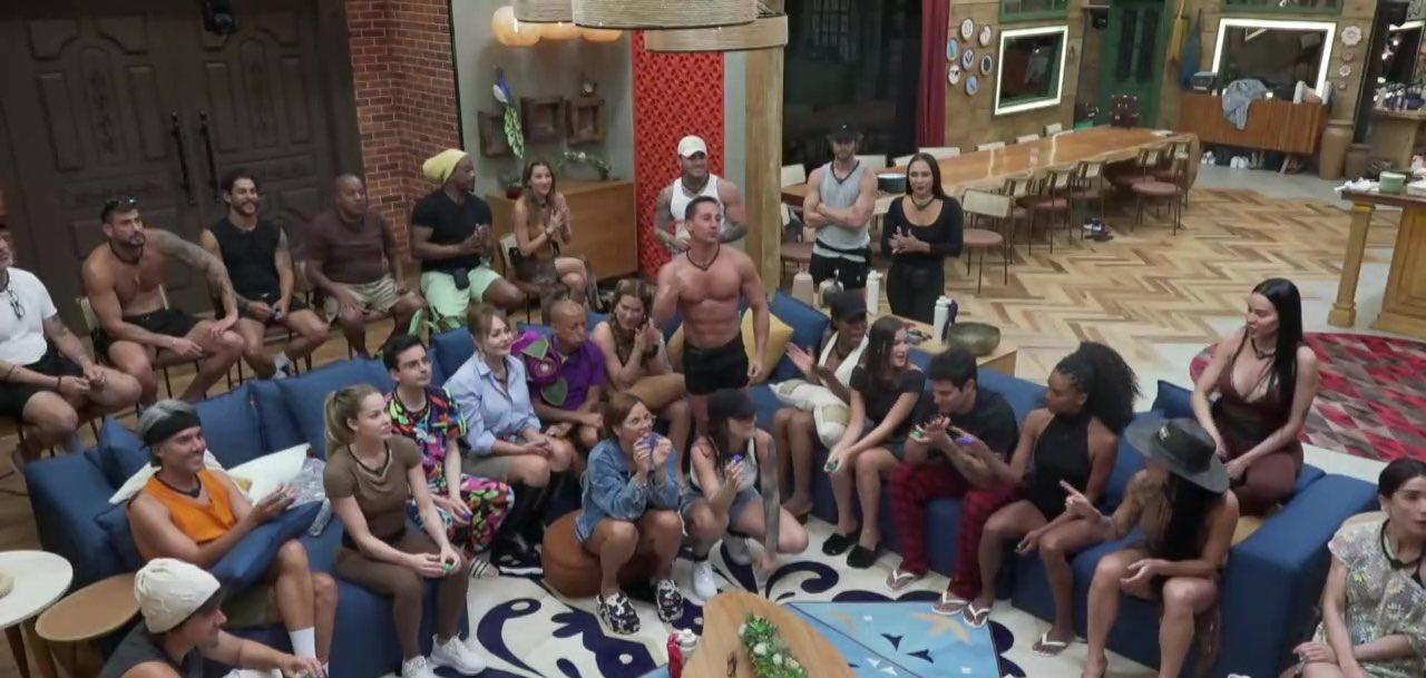 Imagem da notícia A Fazenda 17: Martina Sanzi vence a Prova de Fogo