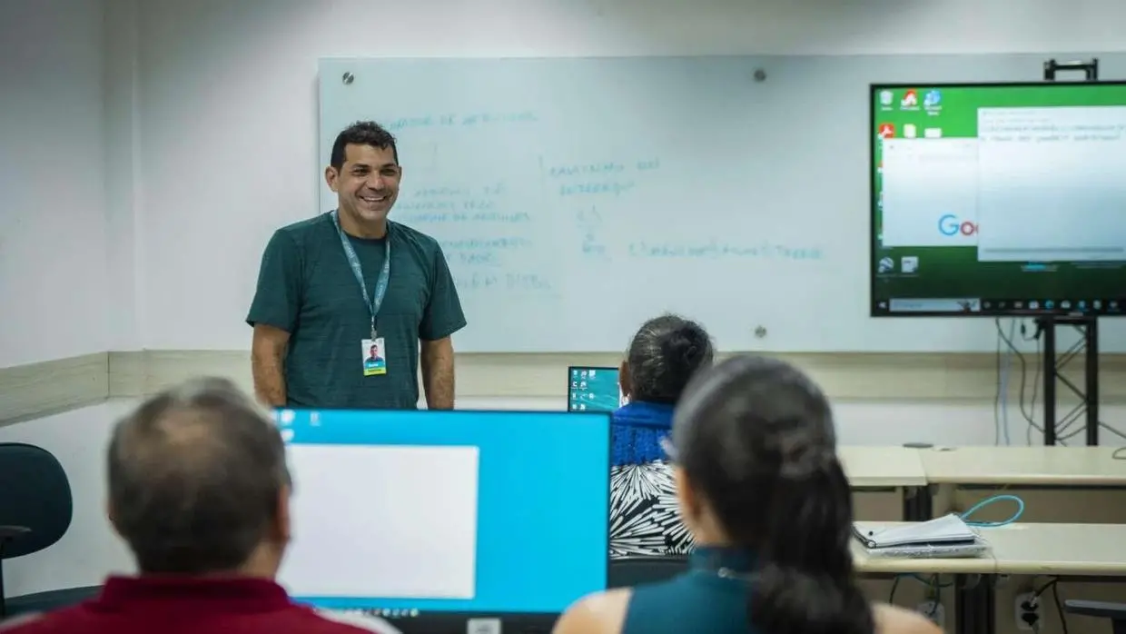 Imagem da notícia Cagece oferta cursos profissionalizantes gratuitos; veja detalhes