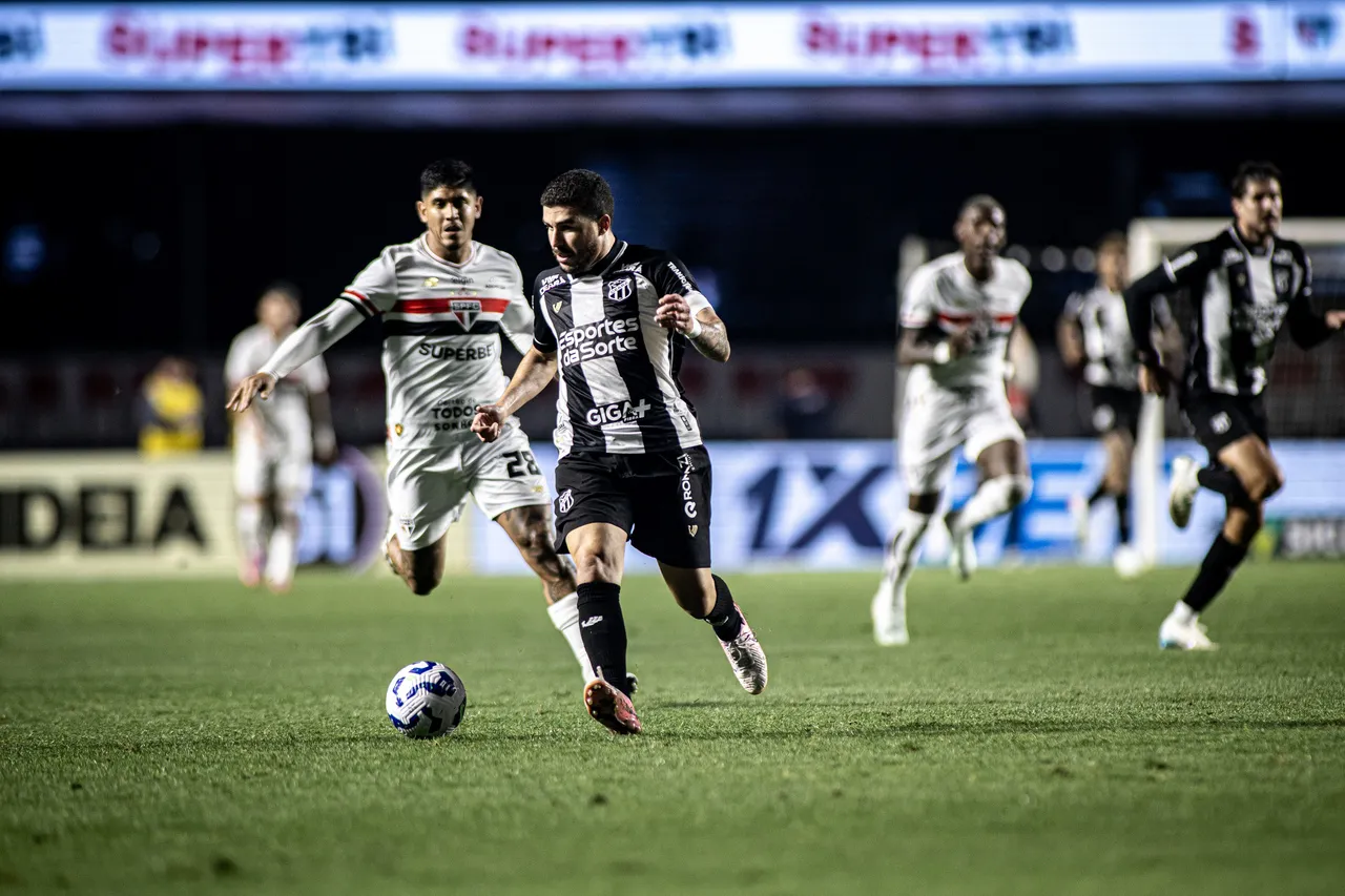 O Ceará fez mais uma partida segura fora de casa e venceu no Morumbis pela Série A