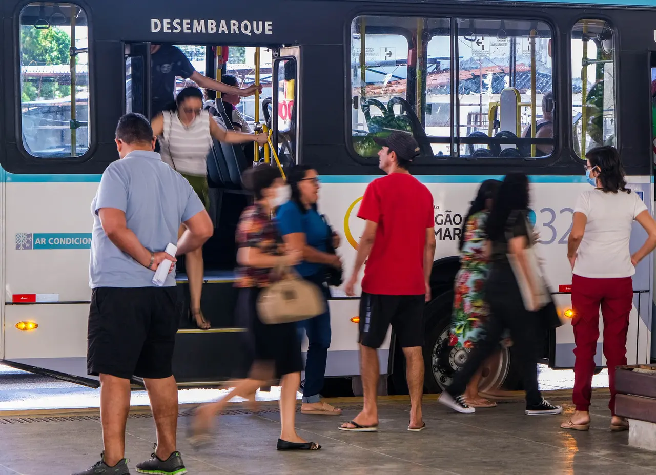 Imagem da notícia: Entenda como e por quem é custeado o serviço de ônibus de Fortaleza 