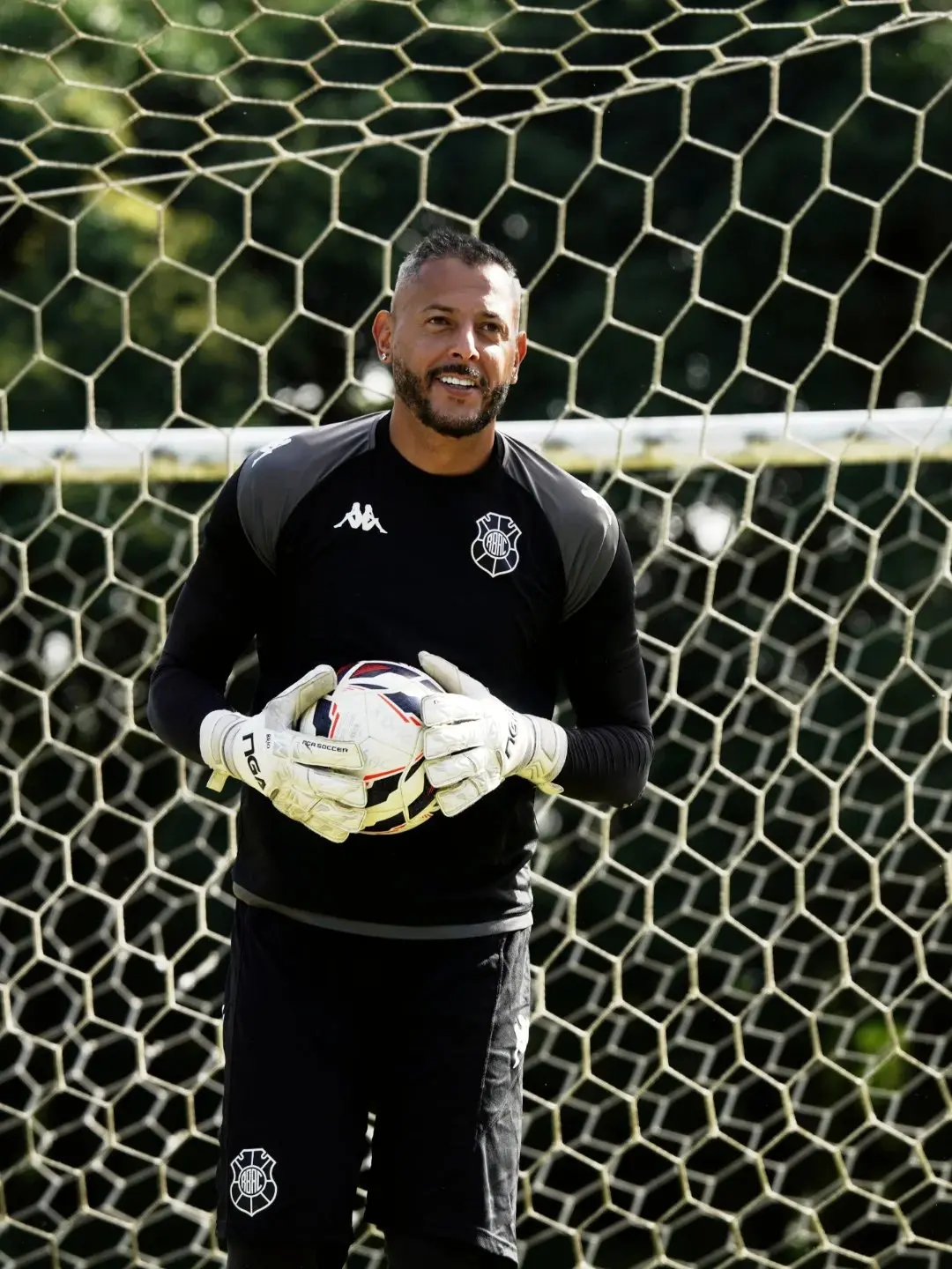 Imagem da notícia Time cearense contrata goleiro Fernando Henrique, ex-Ceará, para disputa da Taça Fares Lopes