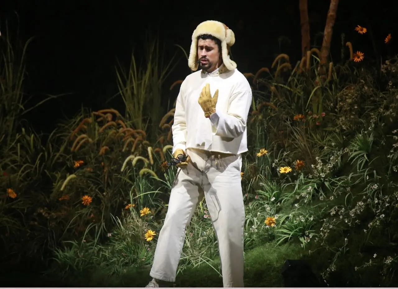 Imagem da notícia Agentes de imigração fiscalizarão show de Bad Bunny, afirma governo Trump