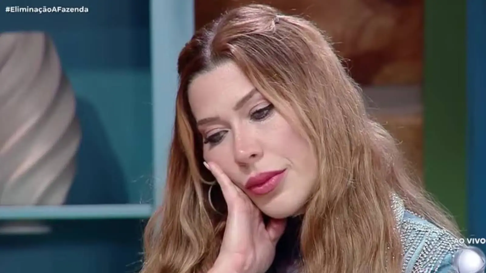 Imagem da notícia: Quem saiu em 'A Fazenda'? Renata é a segunda eliminada