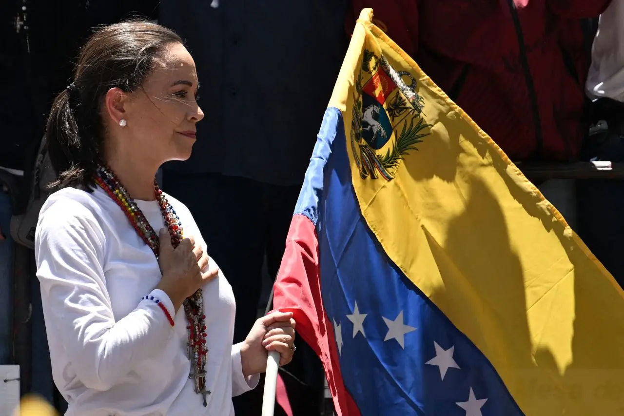 Imagem da notícia Nobel da Paz é concedido a María Corina Machado