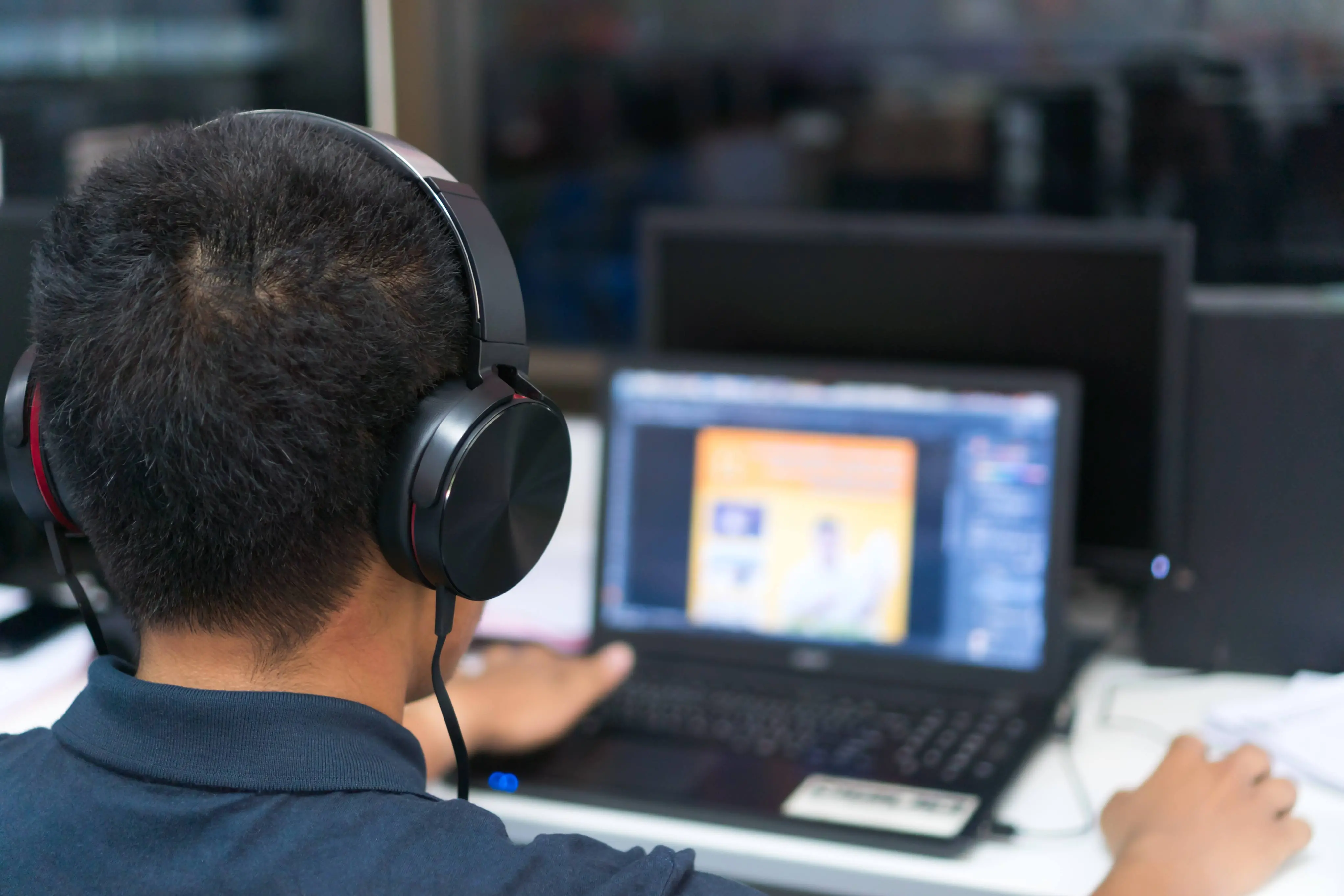 Imagem da notícia: Prefeitura de Fortaleza abre 3 mil vagas para cursos gratuitos de idiomas e tecnologia