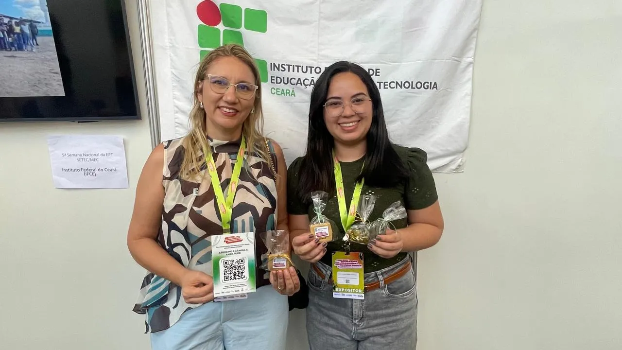 Biscoitos pincelados com os óleos essenciais tiveram até 28 dias sem desenvolver bolor.