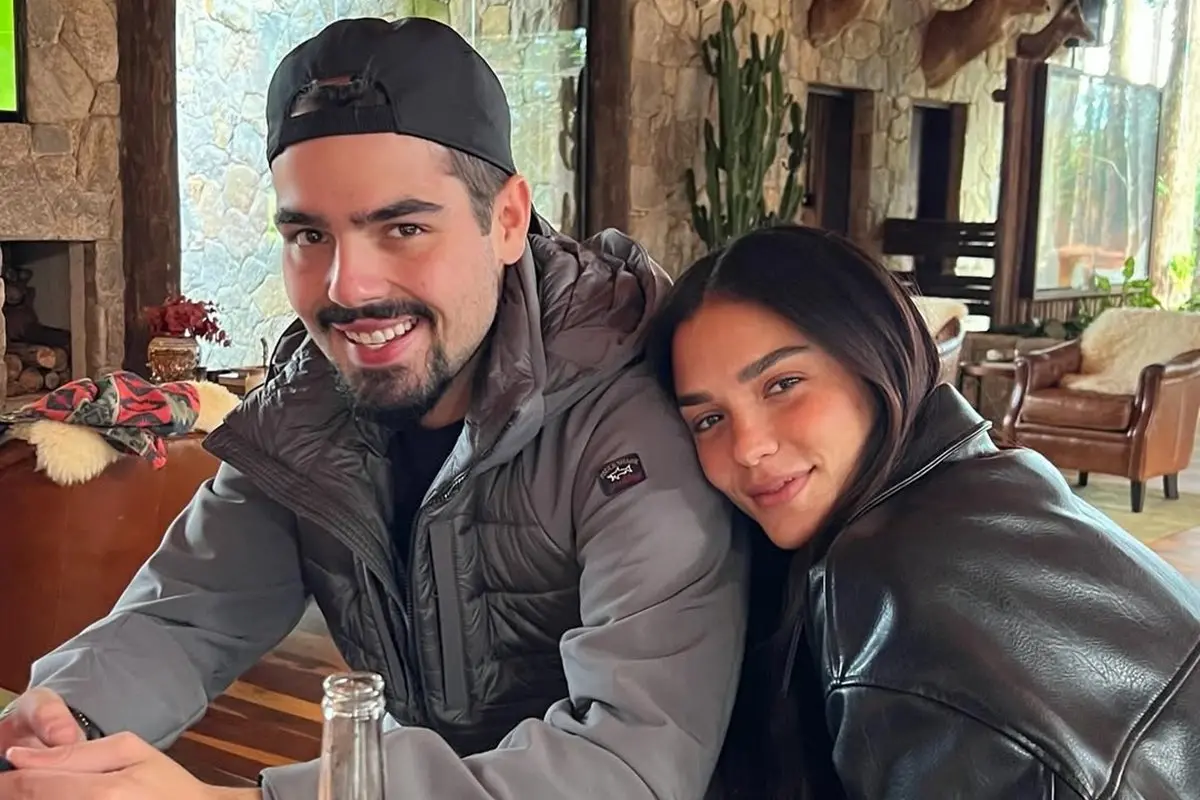 Imagem da notícia: João Silva e Isabella Kherlakian terminam namoro