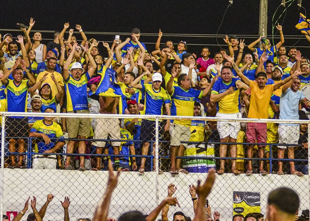 Imagem da notícia Quixadá e Caucaia devem estrear 'fora de casa' na Fares Lopes por falta de laudos de seus estádios