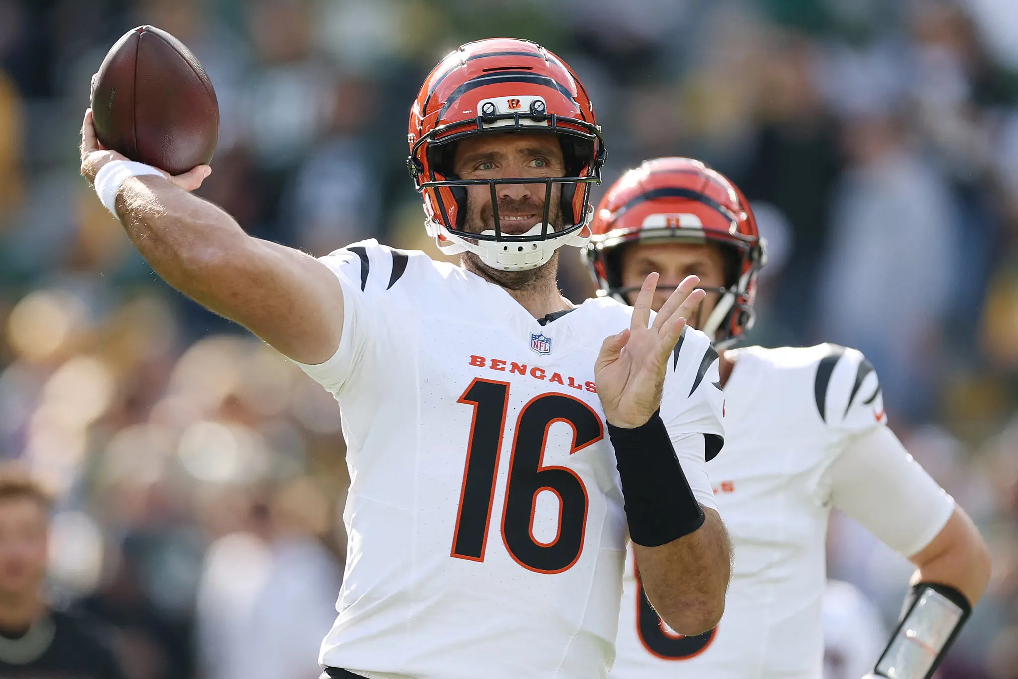 Imagem da notícia Jogos de hoje na NFL: veja onde assistir e horário das partidas de quinta-feira (16)