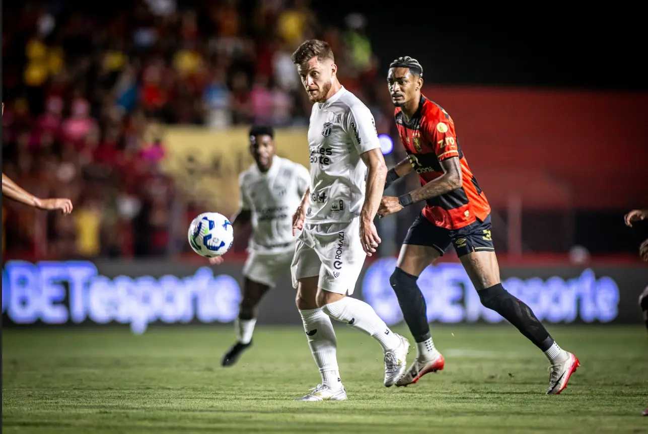 Imagem da notícia Ceará não teve uma atuação perto do que apresentou contra o Santos