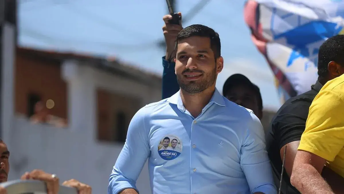 Imagem da notícia André Fernandes envia emenda para compra de armamento e quer premiar PM que 'mais matar traficante'