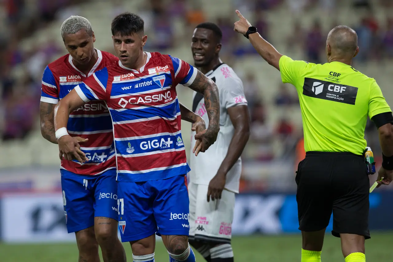 Imagem da notícia Fortaleza pode ter até 10 desfalques contra o Cruzeiro no sábado; Veja lista