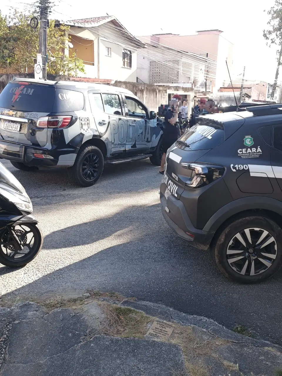 Imagem da notícia: Tentativa de chacina deixa três mortos no Bom Jardim, em Fortaleza