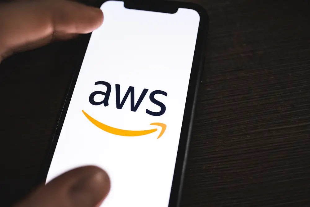 Imagem da notícia: Interrupção na AWS afeta sites e aplicativos como Amazon e Fortnite