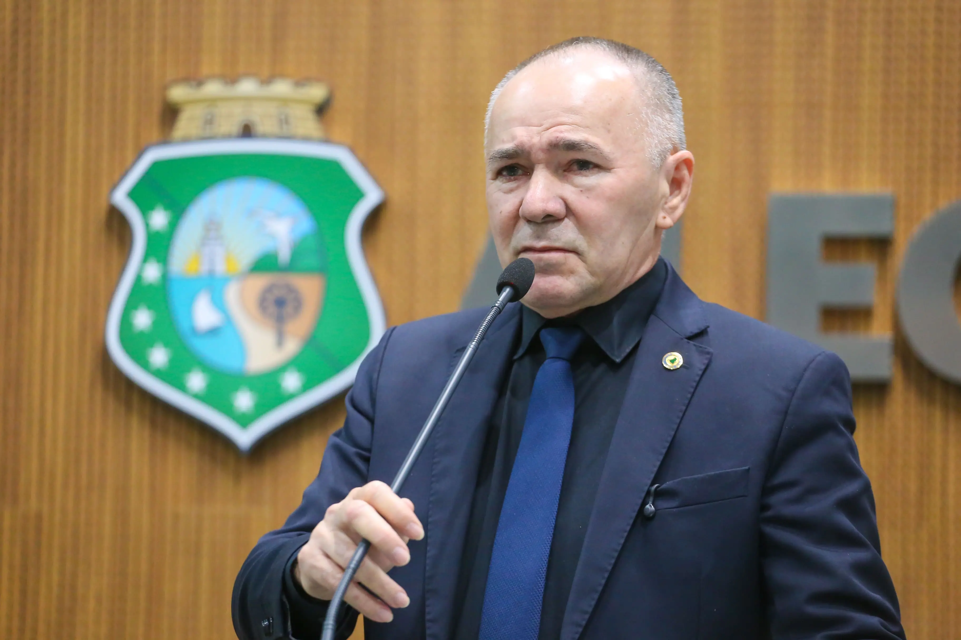 Imagem da notícia: Pré-candidato ao Senado, Alcides diz que vai participar do ato de filiação de Ciro ao PSDB
