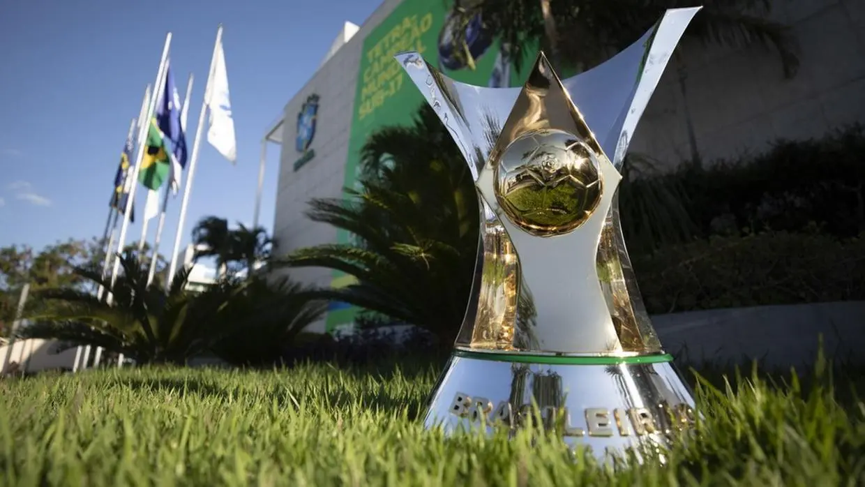 Imagem da notícia Ceará, Fortaleza e Sport formalizam pedido à CBF para reconhecer títulos nacionais; veja detalhes