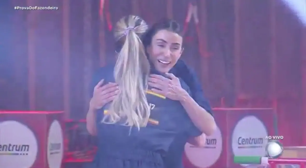 Imagem da notícia: A Fazenda 17: Michelle Barros vence a Prova do Fazendeiro e escapa da roça