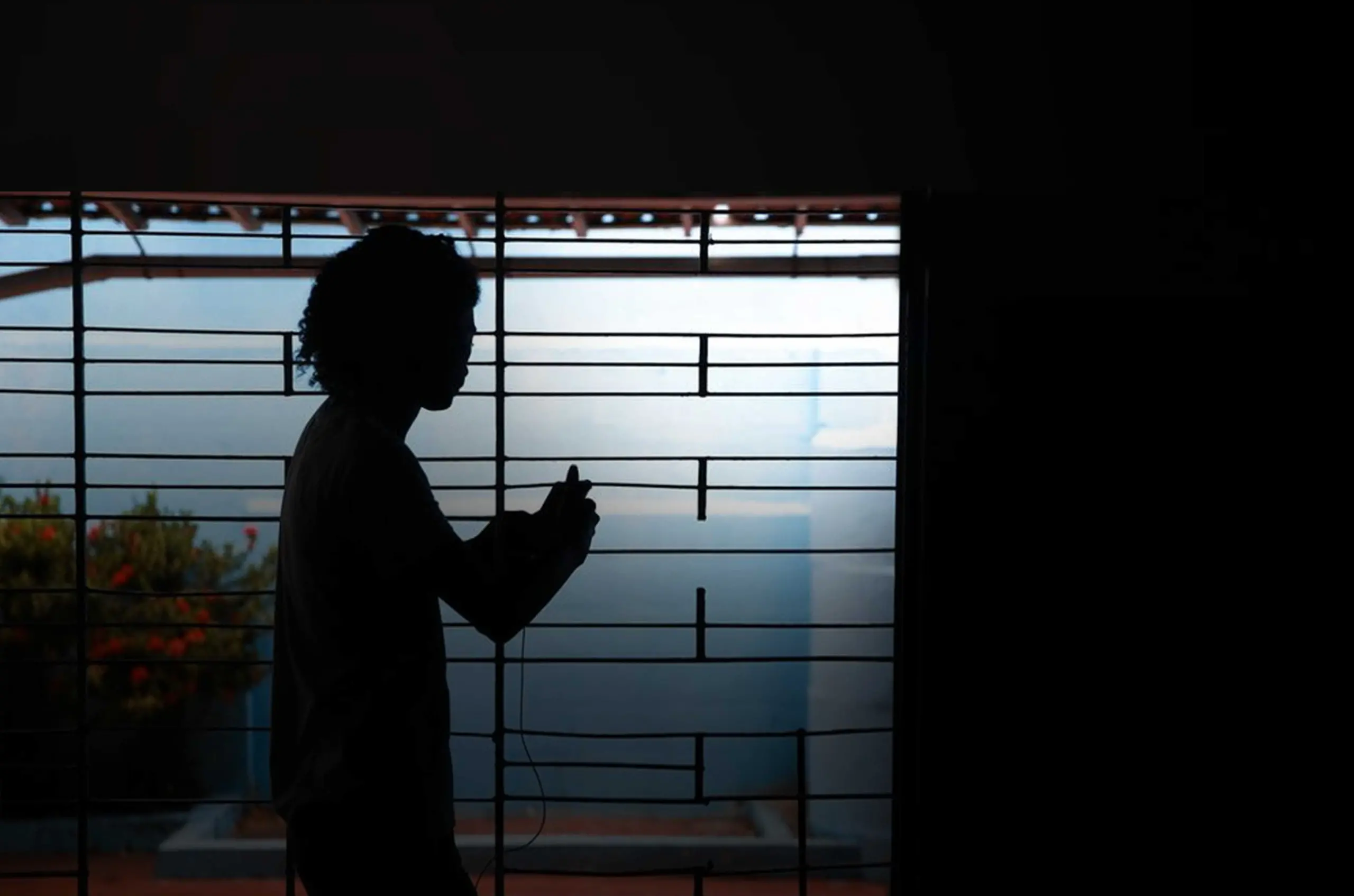 Imagem da notícia: Quase 80% dos crimes sexuais registrados no CE são contra crianças e adolescentes