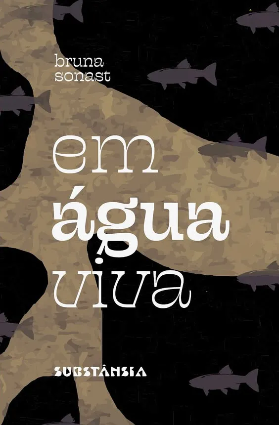 Escritora Bruna Sonast tem mestrado em Linguística Aplicada pela Universidade Estadual do Ceará.