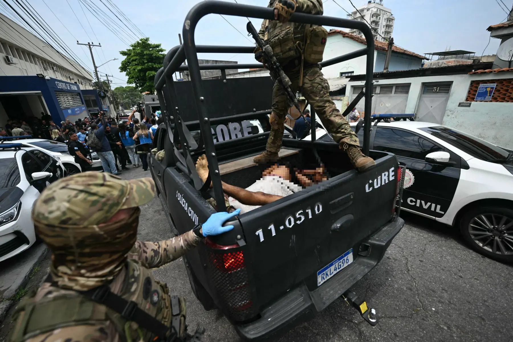 Imagem da notícia: Qual o papel da política no combate às facções criminosas
