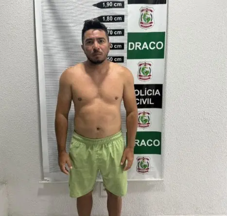 Imagem da notícia: Chefe do TCP suspeito de expulsar moradores em Fortaleza é preso no Interior