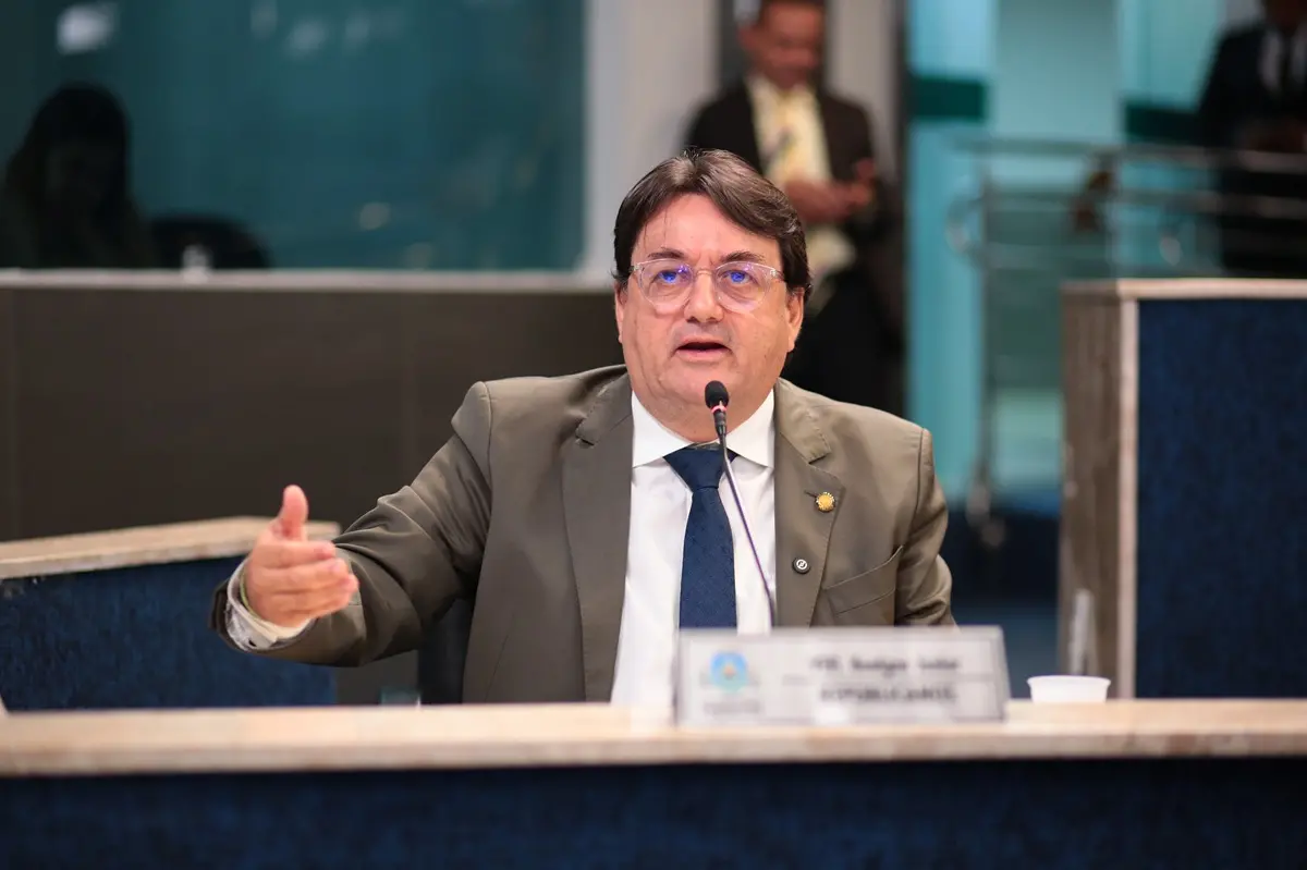 Imagem da notícia Comissão do Plano Diretor de Fortaleza terá reunião na quinta (6) para parecer do relator ao projeto