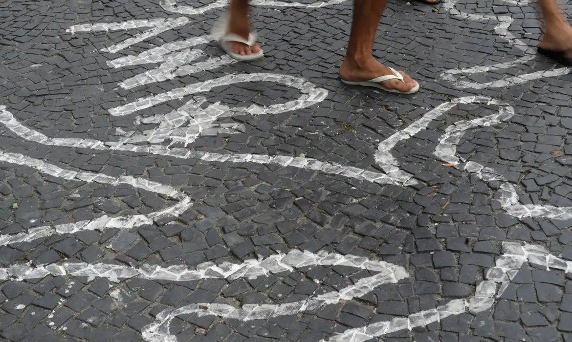 Imagem da notícia: Polícia cearense matou 189 pessoas em 2024; 79,3% eram negras, aponta relatório