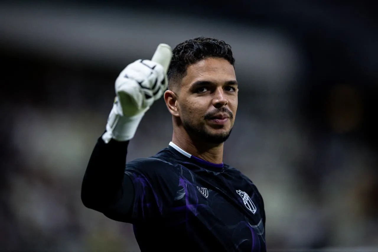 O goleiro Bruno Ferreira é um dos pilares da defesa do Ceará
