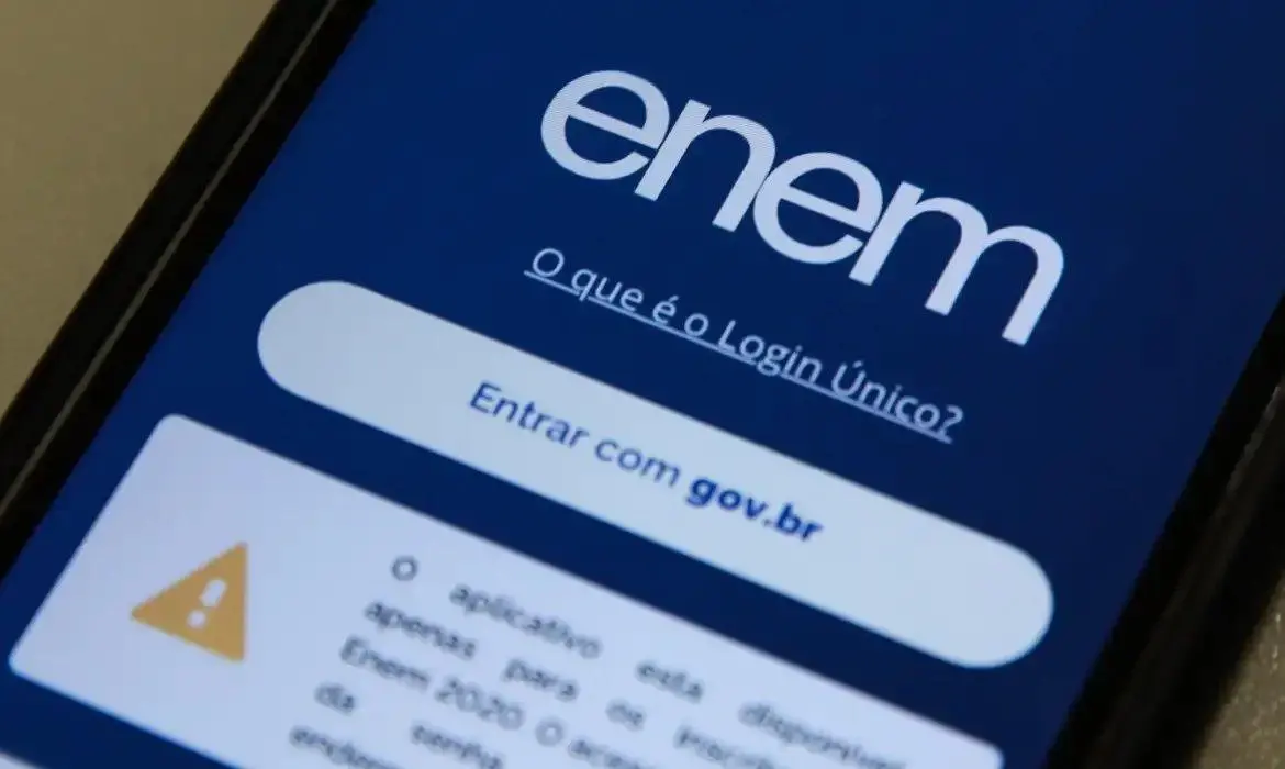 Imagem da notícia: Tema da Redação do Enem 2025: 'Perspectivas acerca do envelhecimento na sociedade brasileira'