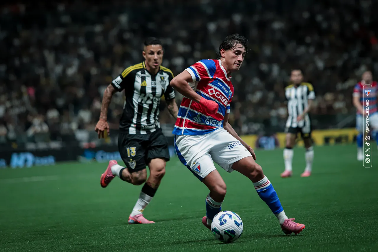 O Fortaleza terminou o 1º tempo com uma desvantagem de dois gols e reagiu na etapa final